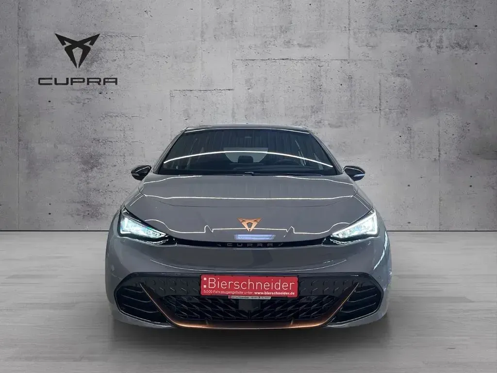 Używany Cupra Born 150 kW (204 KM) 2023 Szary Hatchback