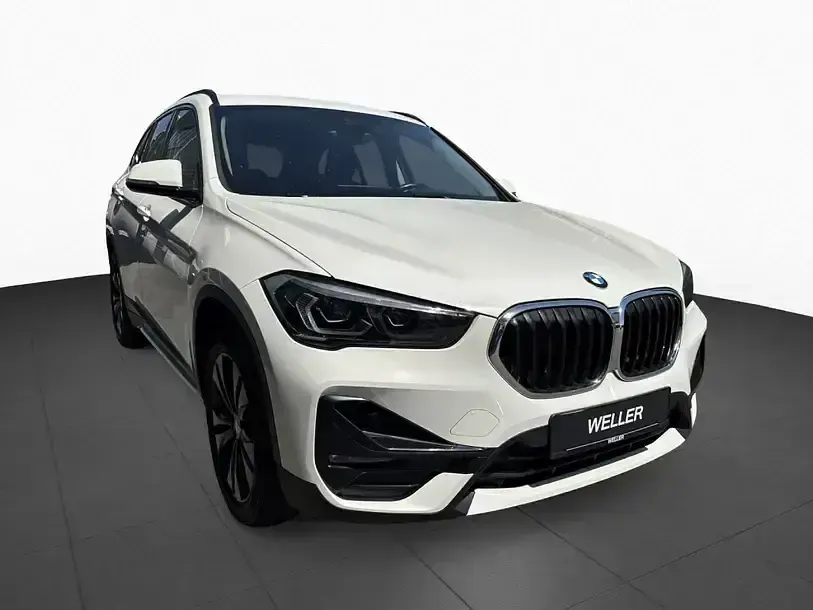 Gebraucht BMW X1 Performance 190 PS (139 kW) 2022 Alpinweiss iii (weiß) SUV