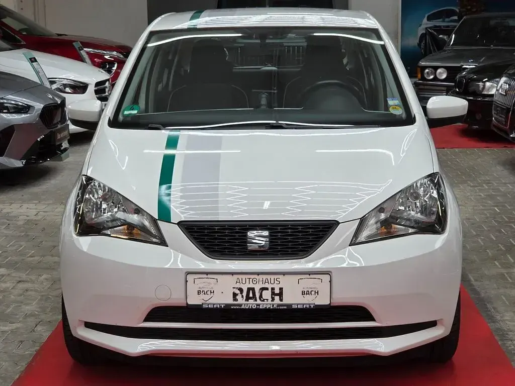 Używany Seat Mii Chic 60 KM (44 kW) 2016 Biały Hatchback