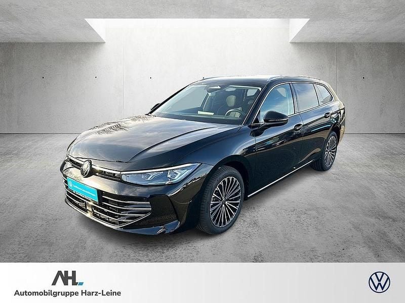 Schwarz Gebraucht 2024 VW Passat Business Kombi | 42.990 € (Guter Preis) - Bild 1/4