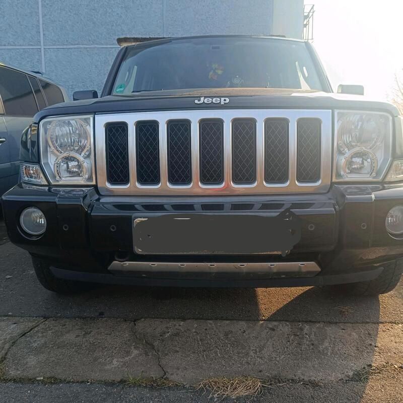 Schwarz Gebraucht 2007 Jeep Commander SUV | 8.499 € - Bild 1/4