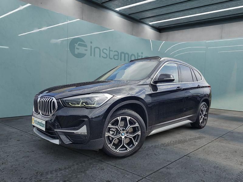 Schwarz Gebraucht 2021 BMW X1 SUV | 32.449 € - Bild 1/4