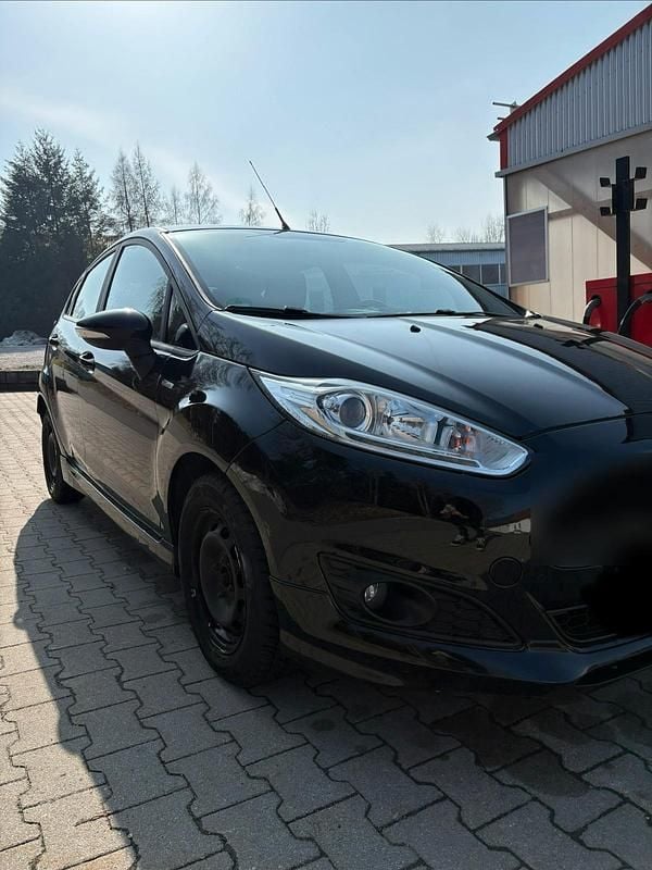 Gebraucht Ford Fiesta ST-Line 101 PS (74 kW) 2016 Schwarz Kleinwagen