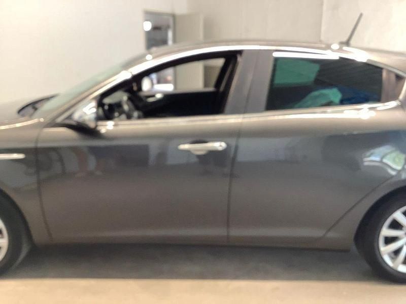 Gebraucht Alfa Romeo Giulietta Turismo 170 PS (125 kW) 2016 Grau Kleinwagen