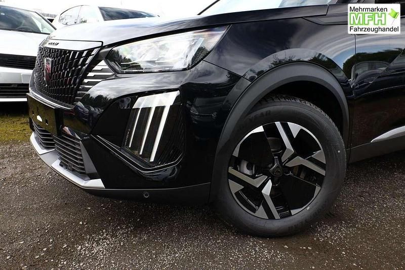 Neu Peugeot 2008 Allure 145 PS (106 kW) 2025 Perla nera schwarz me... SUV