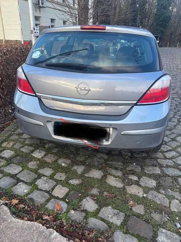 Gebraucht Opel Astra 95 PS (69 kW) 2004 Silber Kleinwagen