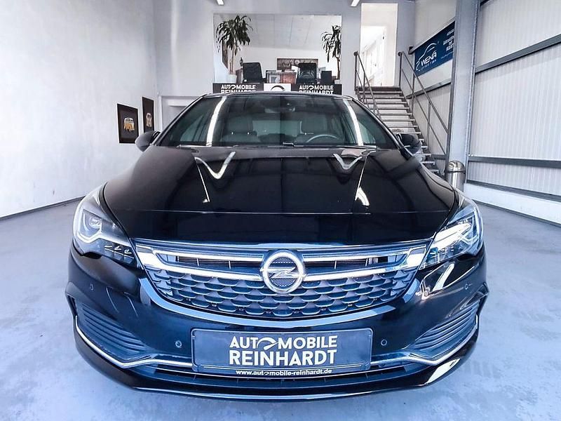 Gebraucht Opel Astra 200 PS (147 kW) 2018 Schwarz Limousine