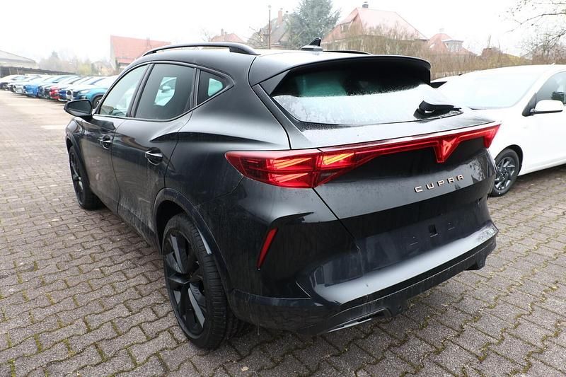 Neu Cupra Formentor 150 PS (110 kW) 2025 Midnight schwarz metallic midnight schwarz metallic SUV