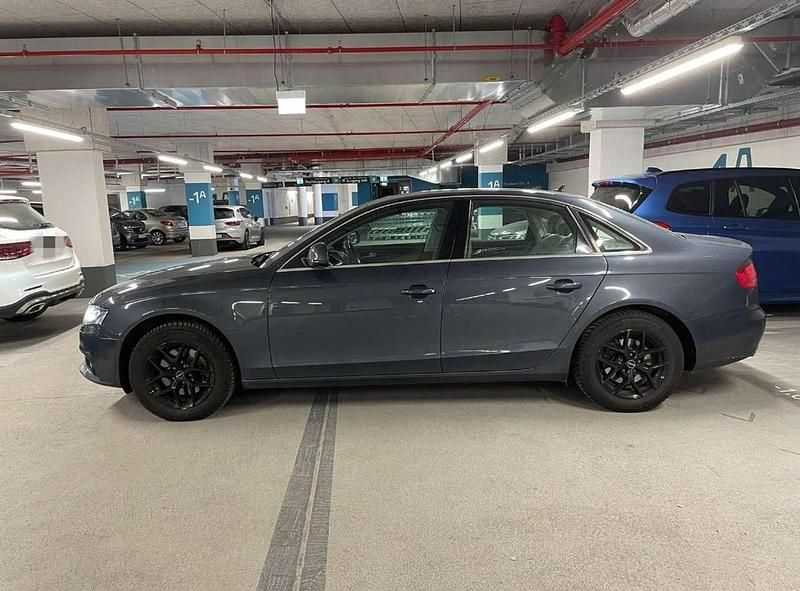 Gebraucht Audi A4 Ambiente 143 PS (105 kW) 2008 Grau Limousine