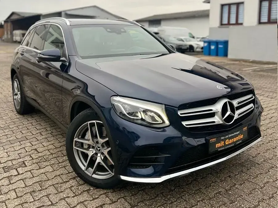 Gebraucht Mercedes GLC250 AMG 211 PS (155 kW) 2019 Blau SUV