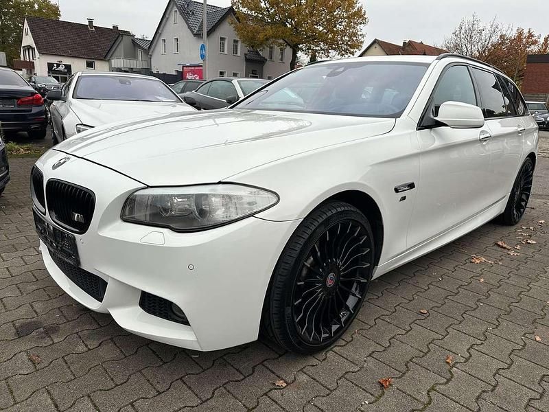 Alpinweiss 3 Gebraucht 2012 BMW 525 M Sport Kombi | 16.999 € (Teuer) - Bild 1/4