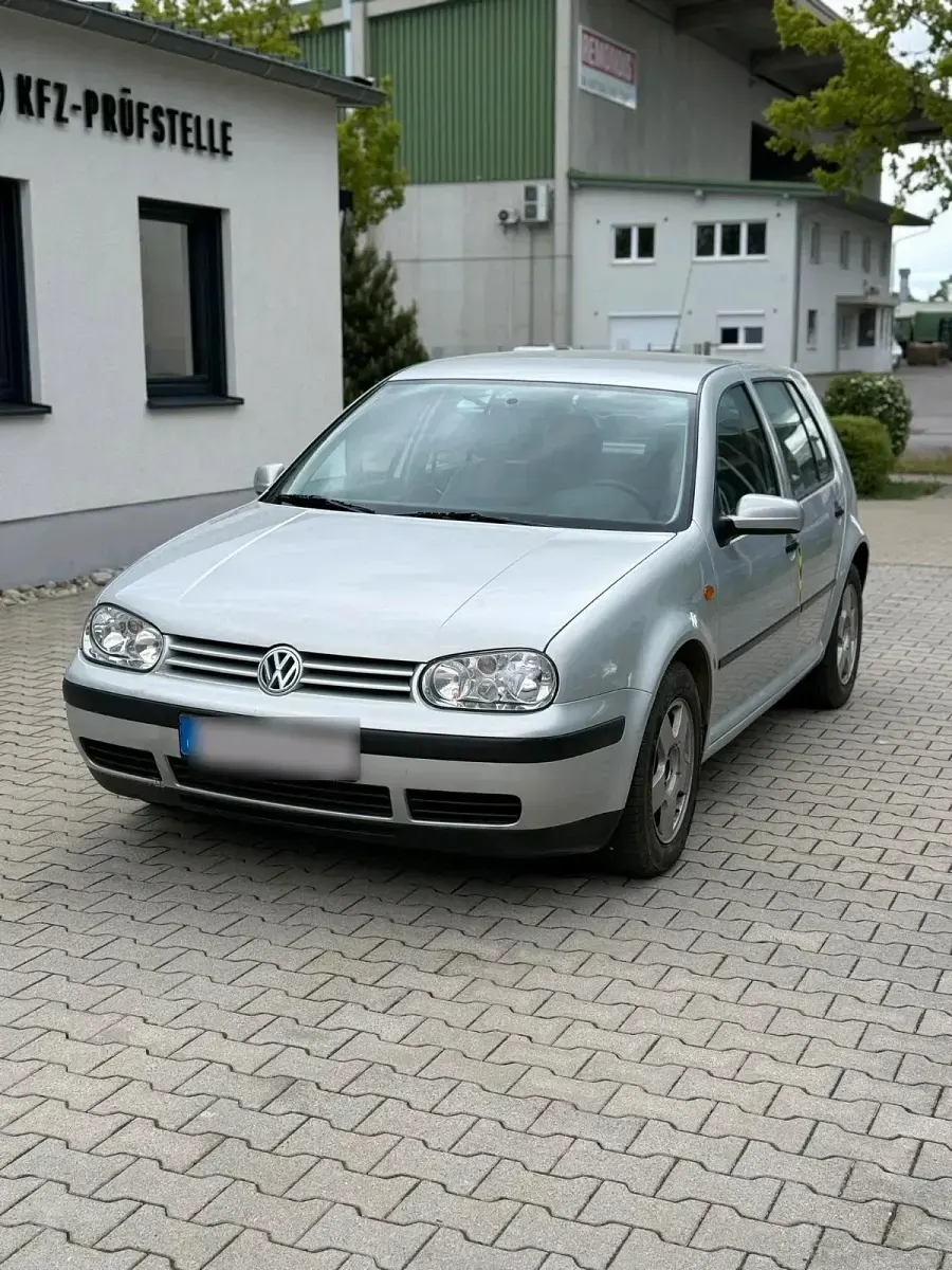 Brugt VW Golf III 105 HK (77 kW) 1998 Sedan