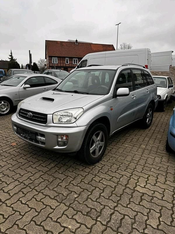 Silber Gebraucht 2003 Toyota RAV4 SUV | 2.500 € (Fairer Preis) - Bild 1/4
