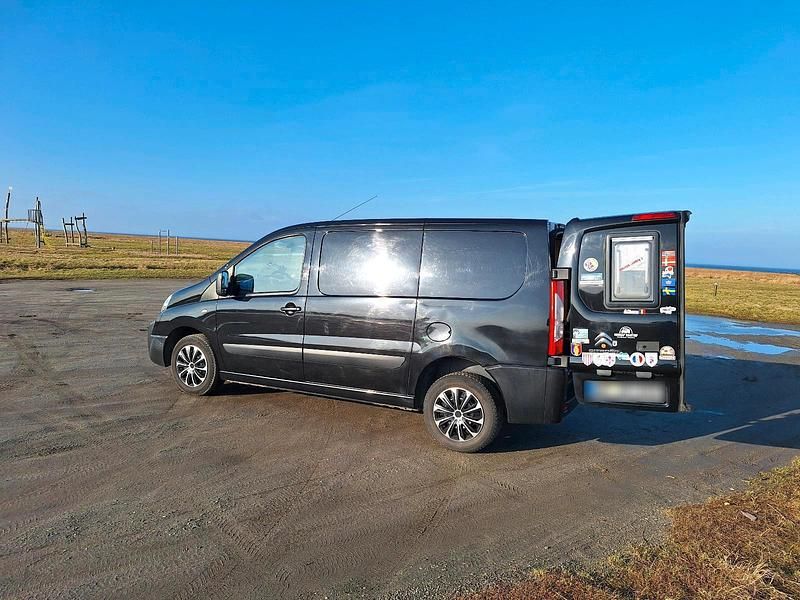 Gebraucht Citroën Jumpy 128 PS (94 kW) 2012 Schwarz Van / Kleinbus