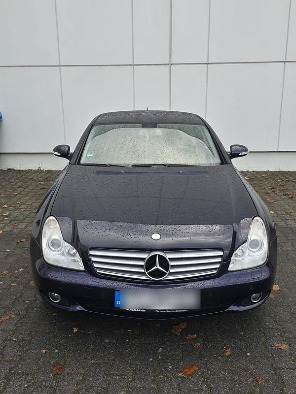 Blau Gebraucht 2007 Mercedes CLS320 Limousine | 6.000 € (Guter Preis) - Bild 1/4