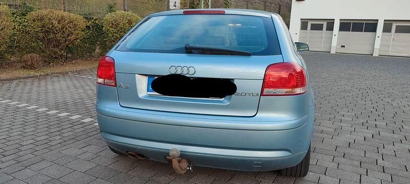 Używany Audi A3 Ambition 140 KM (102 kW) 2007 Niebieski Hatchback