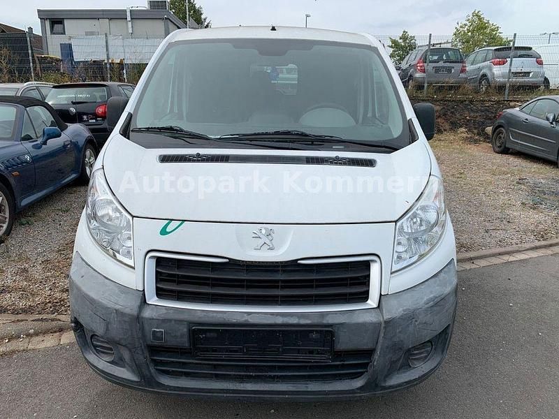 Gebraucht Peugeot Expert 128 PS (94 kW) 2013 Weiß Van