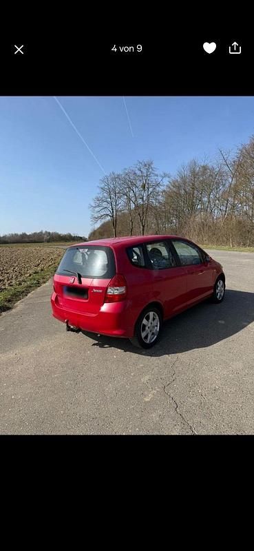 Gebraucht Honda Jazz 78 PS (57 kW) 2006 Rot Kleinwagen