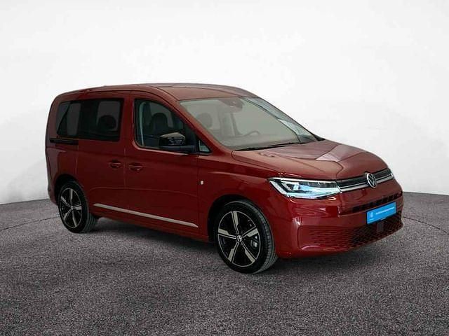 Gebraucht VW Caddy Style 122 PS (89 kW) 2025 Fortanarot metallic Van / Kleinbus