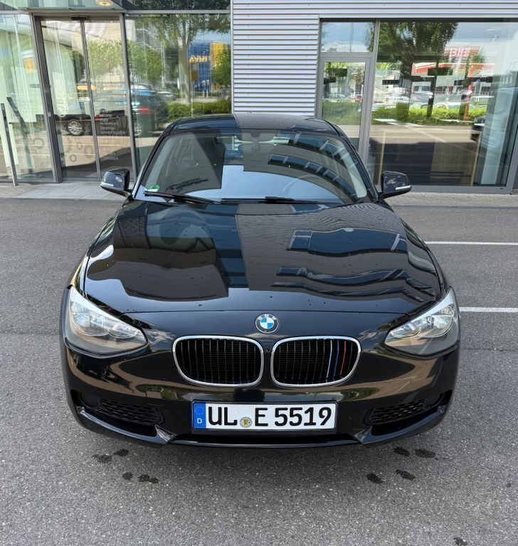 Schwarz Gebraucht 2013 BMW 114 Kleinwagen | 7.200 € (Fairer Preis) - Bild 1/4