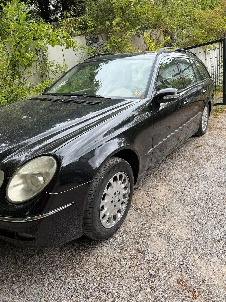 Gebraucht Mercedes E280 Elegance 231 PS (169 kW) 2005 Schwarz Kombi