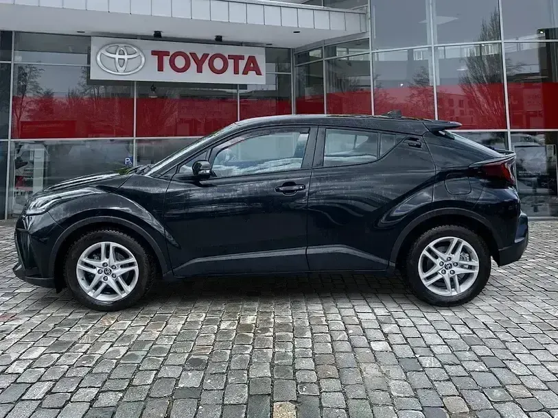 Gebraucht Toyota C-HR Team 122 PS (89 kW) 2023 Black mica / ink SUV