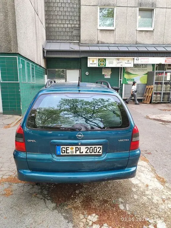 Brugt Opel Vectra 101 HK (74 kW) 2002 Blå Sedan