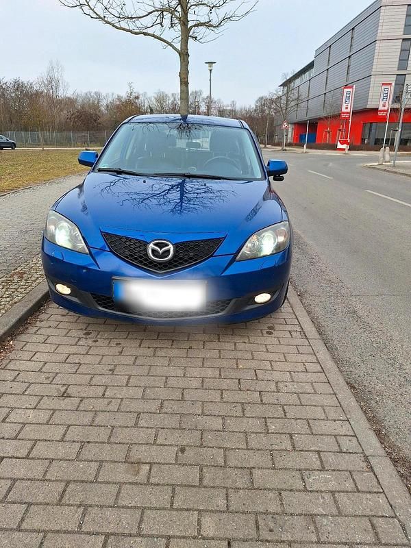 Gebraucht Mazda 3 105 PS (77 kW) 2008 Blau Kleinwagen