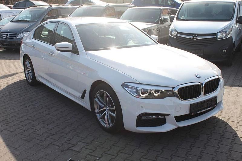 Gebraucht BMW 530 M Sport 252 PS (185 kW) 2017 Weiß Limousine