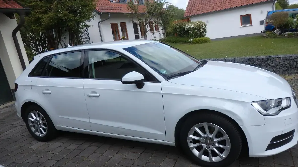 Gebraucht Audi A3 Attraction 185 PS (136 kW) 2014 Weiß Kombi