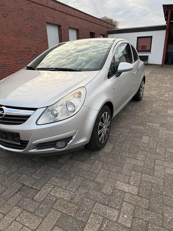 Gebraucht Opel Corsa 90 PS (66 kW) 2009 Silber Kleinwagen