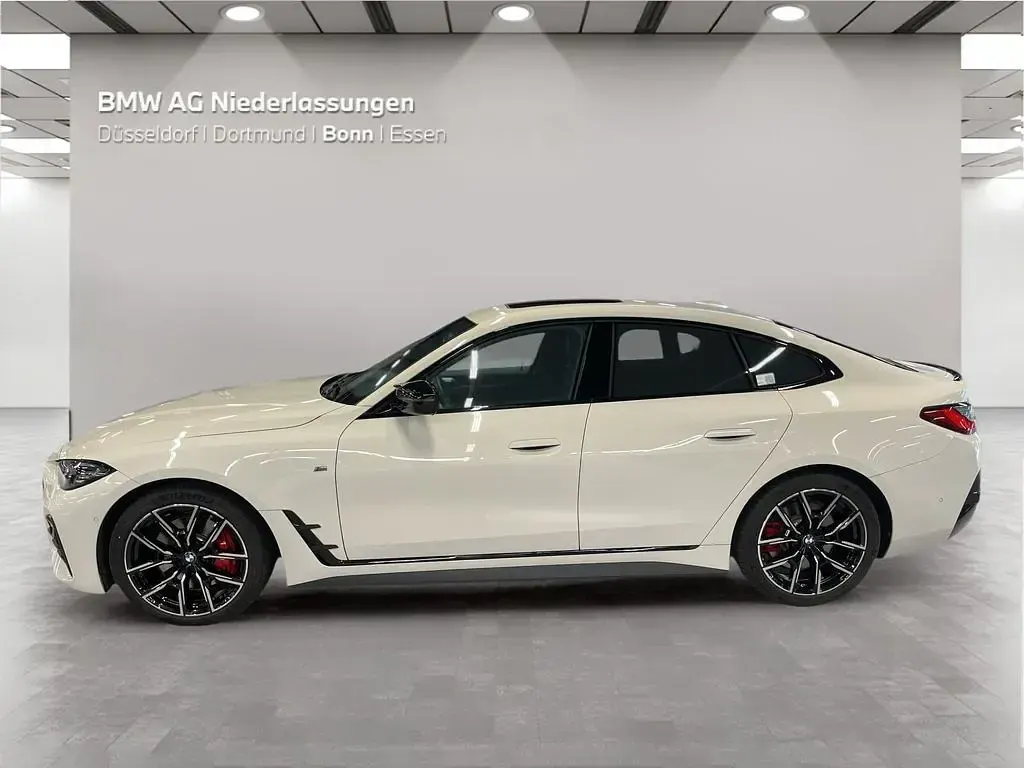 Gebraucht BMW M440 M Sport 374 PS (275 kW) 2023 Weiß Limousine