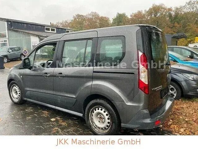 Gebraucht Ford Tourneo Connect Trend 101 PS (74 kW) 2016 Grau metallic Van / Kleinbus