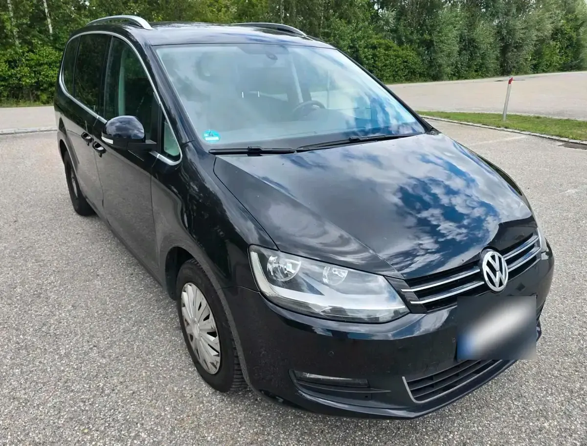 Gebraucht VW Sharan 140 PS (102 kW) 2011 Schwarz Van / Kleinbus