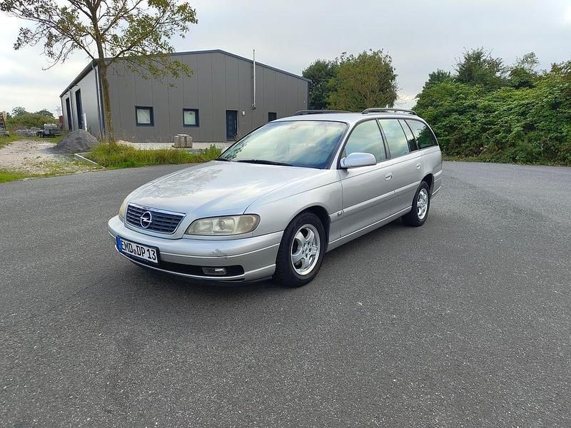 Silber Gebraucht 2003 Opel Omega Limousine | 3.333 € (Guter Preis) - Bild 1/4