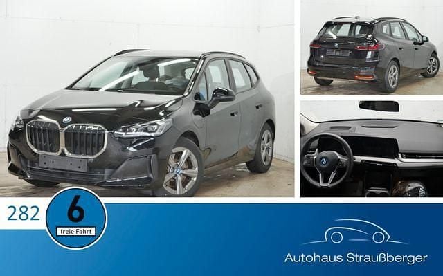 Schwarz Gebraucht 2024 BMW 230e Active Tourer Luxury Line Van / Kleinbus | 37.290 € (Fairer Preis) - Bild 1/4