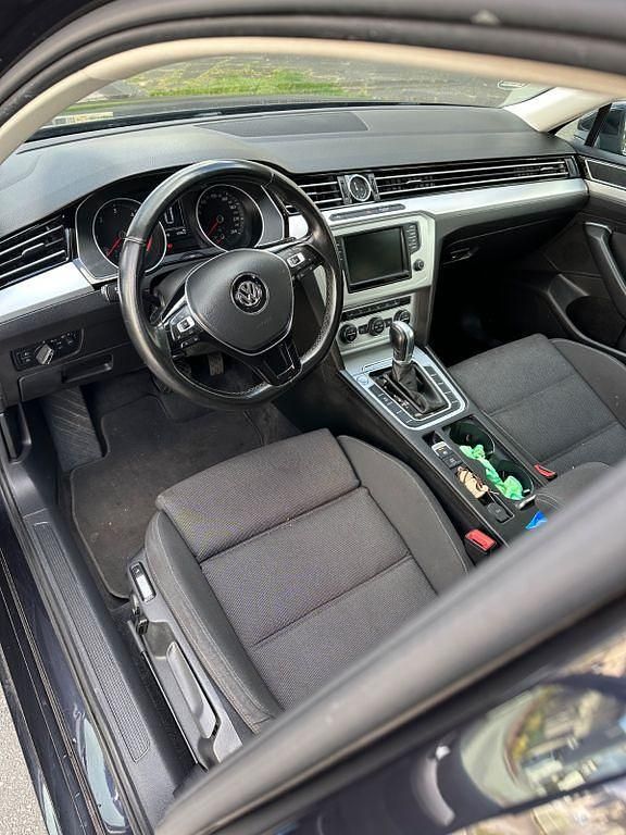 Gebraucht VW Passat Comfortline 204 PS (150 kW) 2015 Schwarz Kombi