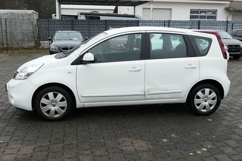 Gebraucht Nissan Note Acenta 88 PS (64 kW) 2009 Weiß Kleinwagen