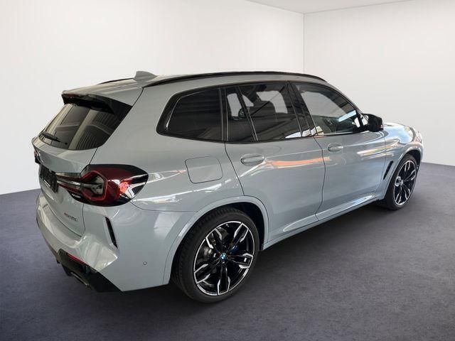 Brooklyn grau brooklyn grau Gebraucht 2024 BMW X3 Performance SUV | 79.240 € - Bild 1/4