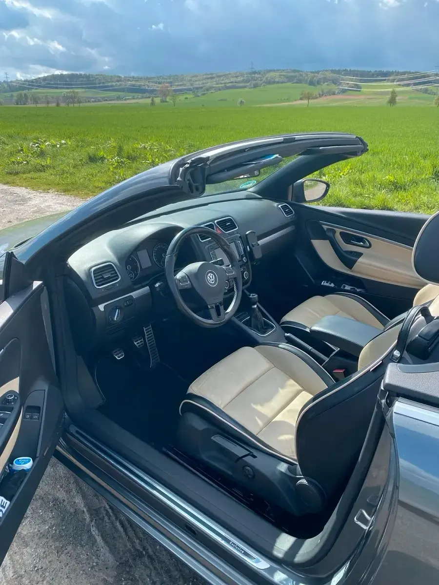 Occasion VW Eos Exclusive 140 ch (102 kW) 2011 Gris Cabriolet