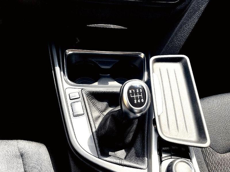 Gebraucht BMW 320 184 PS (135 kW) 2013 Schwarz Limousine