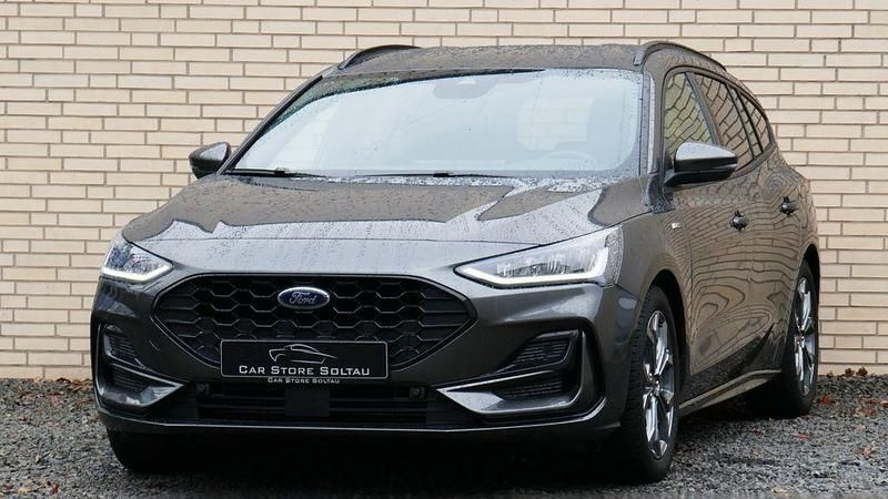 Gebraucht Ford Focus ST-Line 155 PS (114 kW) 2024 Grau Limousine