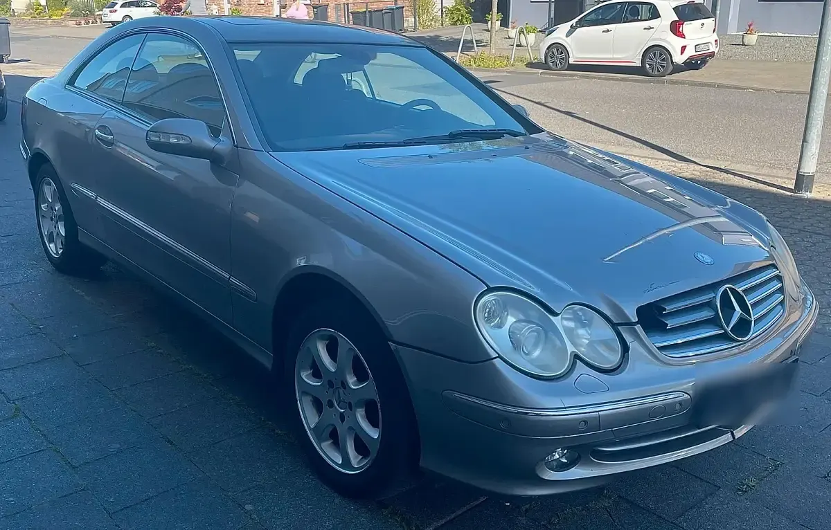 Second-hand Mercedes CLK320 210 CP (154 kW) 2003 Gri Coupe