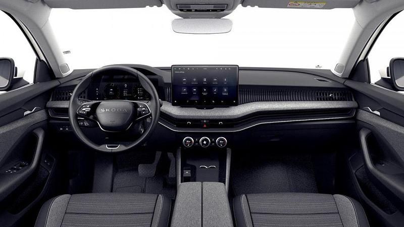 Neu Skoda Superb Selection 204 PS (150 kW) 2026 Weiß Kombi