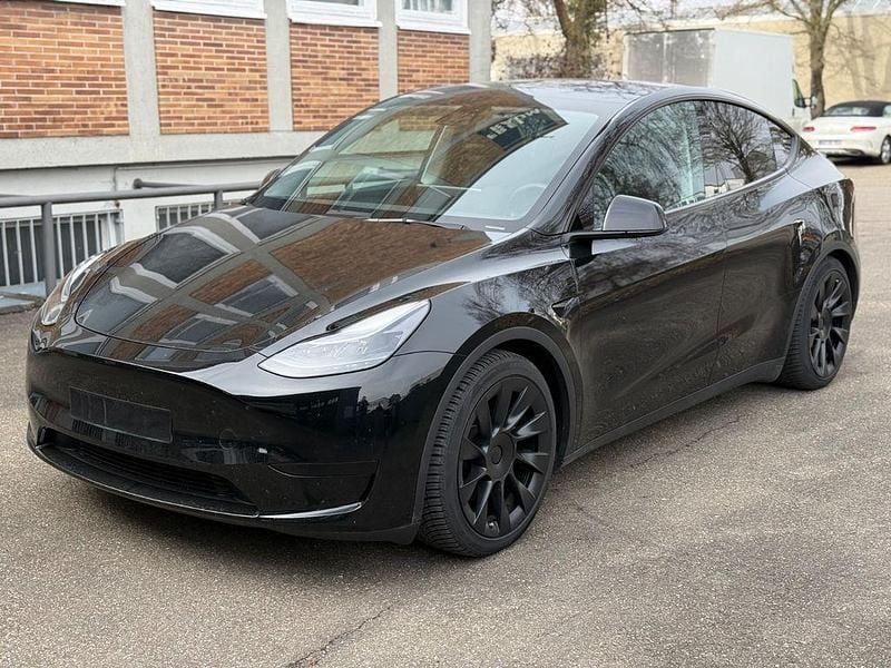 Gebraucht Tesla Model Y RWD 255 kW (347 PS) 2023 Schwarz SUV