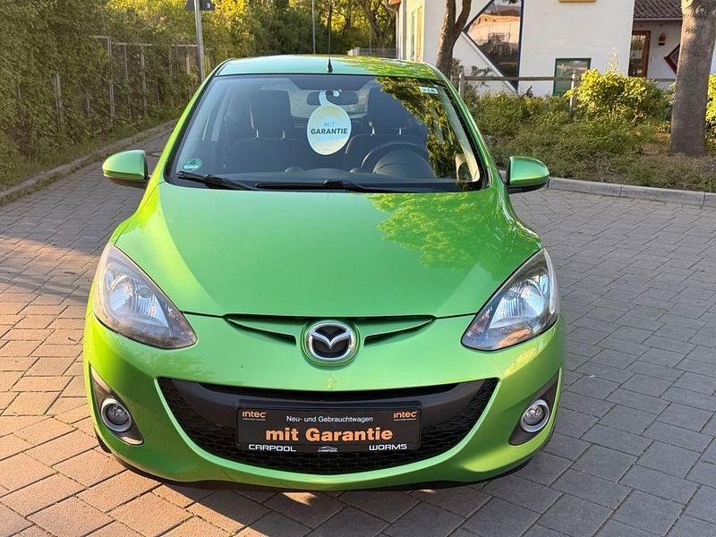 Second-hand Mazda 2 Active 75 CP (55 kW) 2011 Verde Hatchback