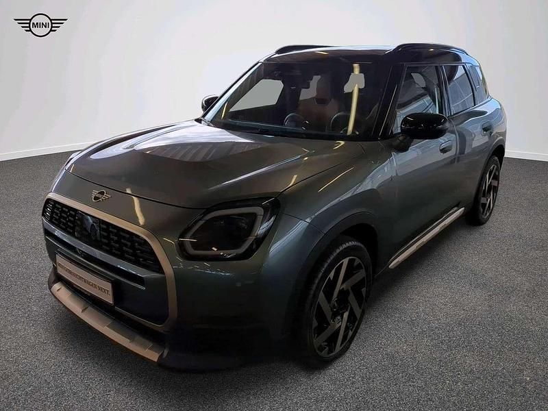 Grün Gebraucht 2024 Mini Countryman Favoured SUV | 38.681 € (Fairer Preis) - Bild 1/4