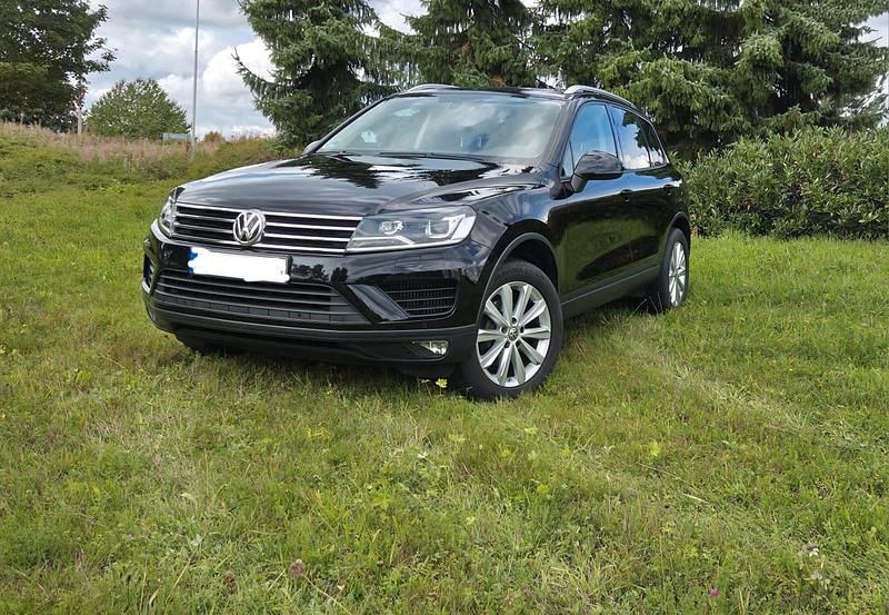 Schwarz Gebraucht 2017 VW Touareg SUV | 24.990 € (Fairer Preis) - Bild 1/4