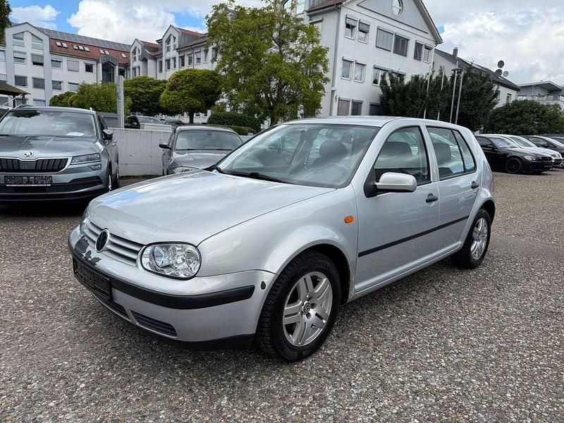 Silber Gebraucht 1999 VW Golf IV Comfortline Limousine | 3.490 € (Teuer) - Bild 1/4