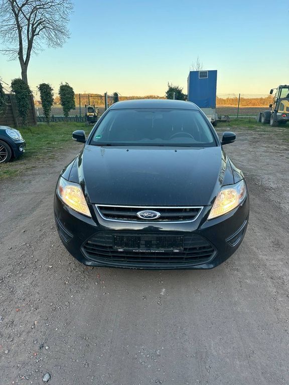 Other Gebraucht 2013 Ford Mondeo Trend Kombi | 3.333 € (Superpreis) - Bild 1/4